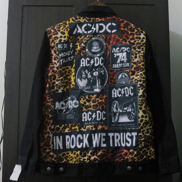 NWT AC/DC Unisex Oversized Jean Jacket. - Picture 1 of 6